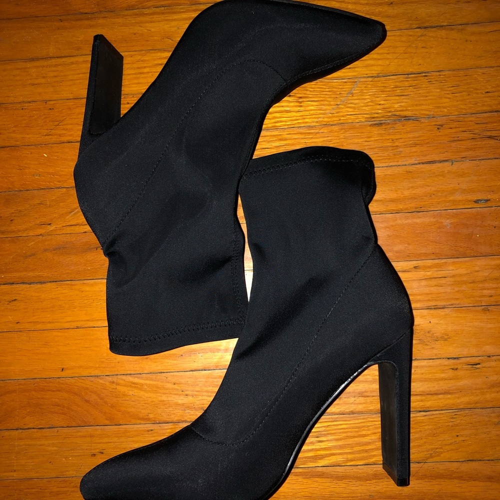 High heel booties